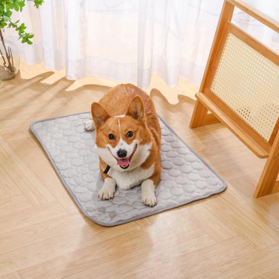 Pet Ice Silk Cooling Pad Foldable Portable Breathable Summer Cat Dog Sleeping Mat Machine Washable Home Outdoor Pets Bed Sofa Floor Mat XS
Pet Ice Silk Cooling Pad Foldable Portable Breathable Summer Cat Dog Sleeping Mat Machine Washable Home Outdoor Pets Bed Sofa Floor Mat XS