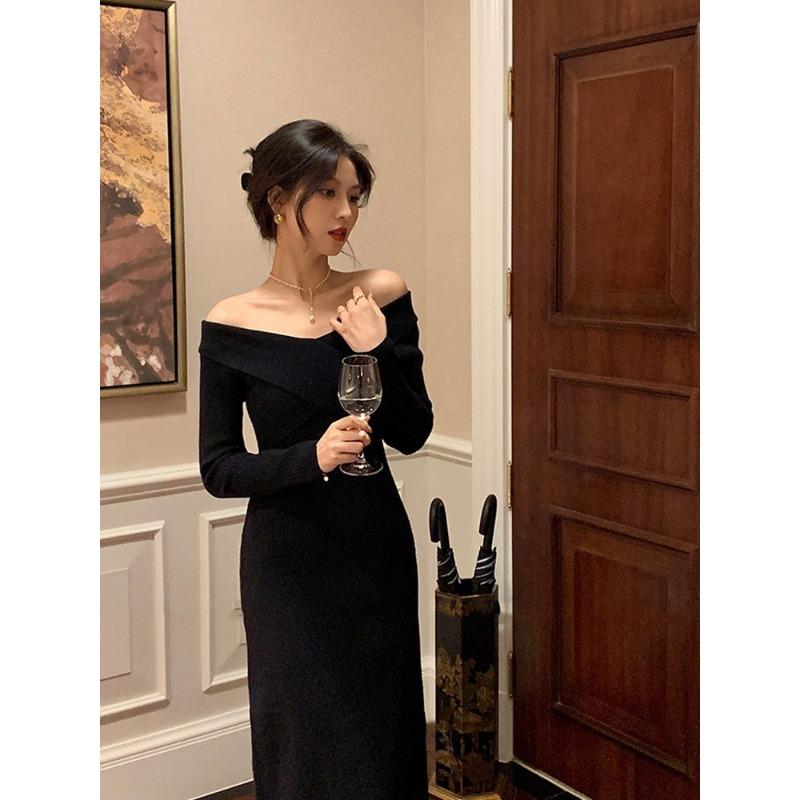 Осень и зима новый новый халат с длинным платьем внутри красное вязаное базовое платье дети XL чёрный
Осень и зима новый новый халат с длинным платьем внутри красное вязаное базовое платье дети XL чёрный