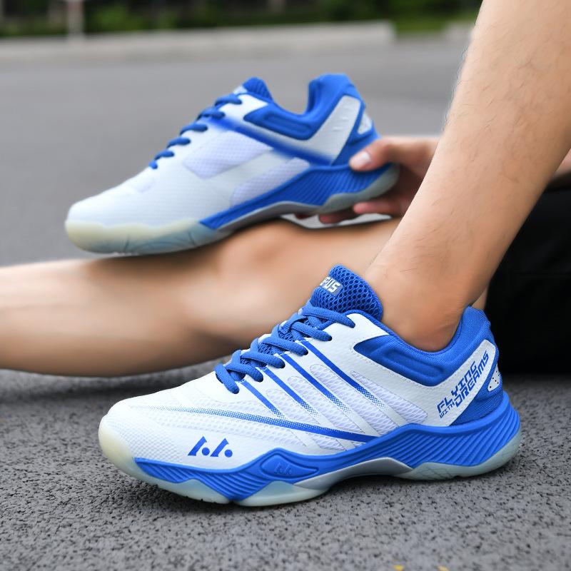 New badminton shoes men and women couple table tennis training sports shoes mesh fashion sports shoes tennis shoes 46 морська хвиля
New badminton shoes men and women couple table tennis training sports shoes mesh fashion sports shoes tennis shoes 46 морська хвиля