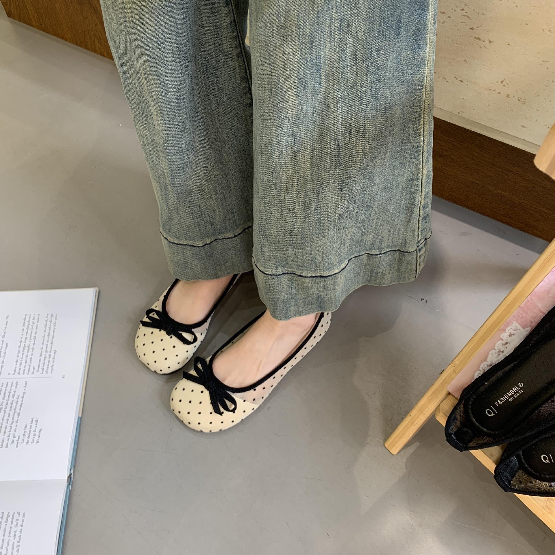 Summer Pregnant Women Doudou Shoes Women S Flat Lazy Shoes One Pedal Single Shoes Versatile Breathable Work Shoes Ladyshoes 39
Summer Pregnant Women Doudou Shoes Women S Flat Lazy Shoes One Pedal Single Shoes Versatile Breathable Work Shoes Ladyshoes 39