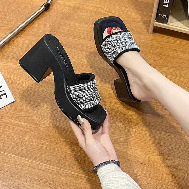Crystal Luxury Women High Heels Slippers Chunky Dress Sandals Shoes Woman Summer Flip Flops Fashion Beach Pumps Slides Female 42 чорний
Crystal Luxury Women High Heels Slippers Chunky Dress Sandals Shoes Woman Summer Flip Flops Fashion Beach Pumps Slides Female 42 чорний