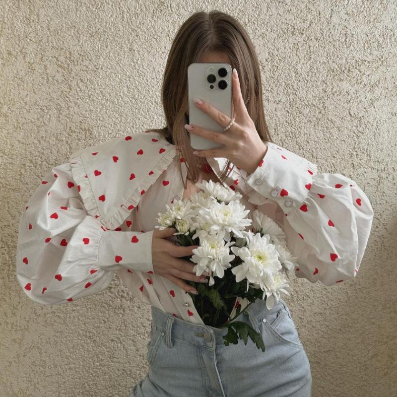 Tooxika Свободная рубашка с принтом в виде красных сердец, рукавами-фонариками и воротником-стойкой S
Tooxika Свободная рубашка с принтом в виде красных сердец, рукавами-фонариками и воротником-стойкой S