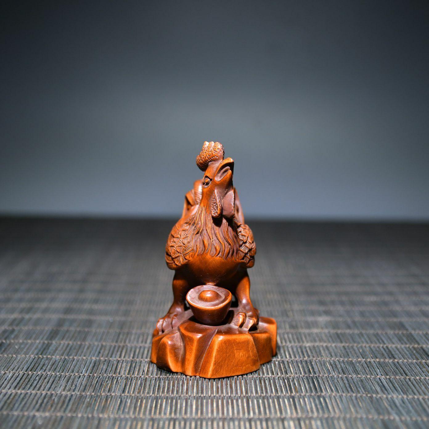 Китайская антикварная резьба по самшитовому дереву Изысканная коллекционная статуэтка петуха Искусство CHINA
Китайская антикварная резьба по самшитовому дереву Изысканная коллекционная статуэтка петуха Искусство CHINA