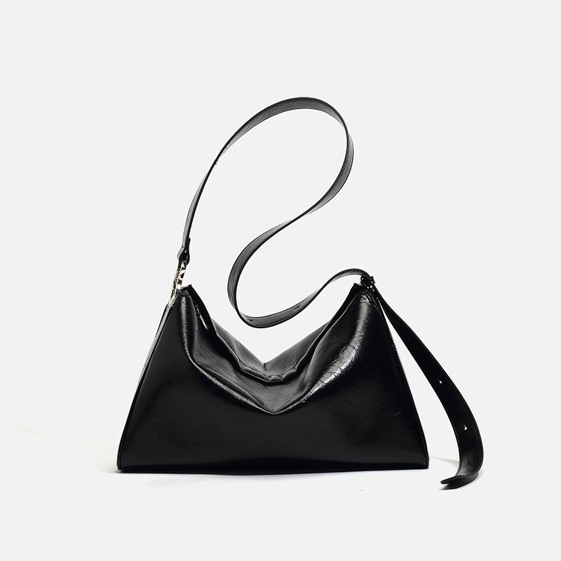 2024 Winter New Large Tote Bag for Women, Commuting Women s Bag with High-Quality Texture, Popular Shoulder and Crossbody Bag This Year чёрный
2024 Winter New Large Tote Bag for Women, Commuting Women s Bag with High-Quality Texture, Popular Shoulder and Crossbody Bag This Year чёрный