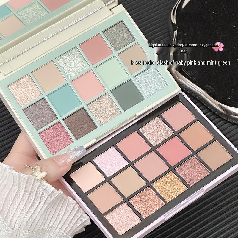 Yi Yi Wu 15-Color Shimmer & Matte Eyeshadow Palette - Macaron Tone for Stage & Student Makeup
Yi Yi Wu 15-Color Shimmer & Matte Eyeshadow Palette - Macaron Tone for Stage & Student Makeup
