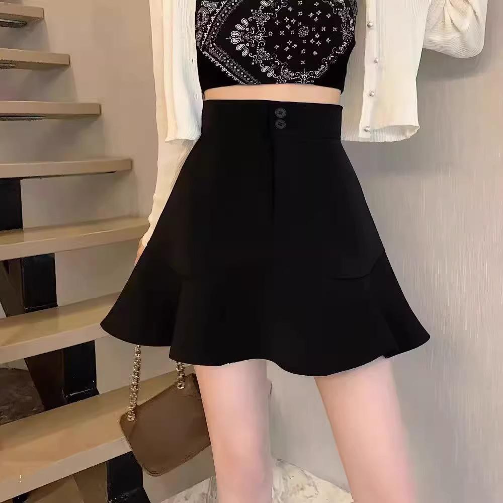Women s Black High-Waist Fishtail Midi Skirt - A-Line, Slim Fit, Korean Style, Spring 2024 Collection L
Women s Black High-Waist Fishtail Midi Skirt - A-Line, Slim Fit, Korean Style, Spring 2024 Collection L