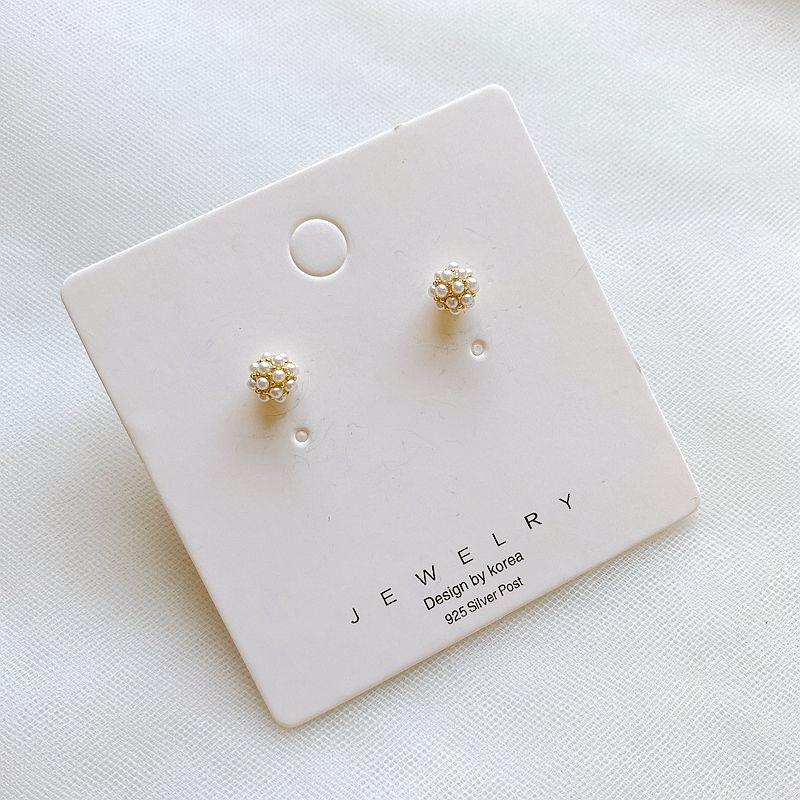 Women s Sterling Silver Exquisite Niche Design Pearl Stud Earrings A pair of in(Gold and Silver Needle)
Women s Sterling Silver Exquisite Niche Design Pearl Stud Earrings A pair of in(Gold and Silver Needle)