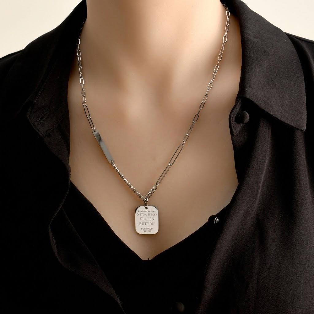 Gold Women Hip Hop Pendant Necklace Cuban Chain Clavicle Chain Military Word Style Fashion Jewelry серебряный
Gold Women Hip Hop Pendant Necklace Cuban Chain Clavicle Chain Military Word Style Fashion Jewelry серебряный