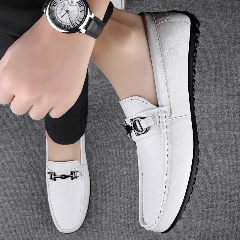 Мужская обувь 2025 лето новая мужская легкая роскошная высококачественная мягкая подошва удобные туфли на одной педали для бизнеса и развлечений кожаные туфли 44 белый
Мужская обувь 2025 лето новая мужская легкая роскошная высококачественная мягкая подошва удобные туфли на одной педали для бизнеса и развлечений кожаные туфли 44 белый