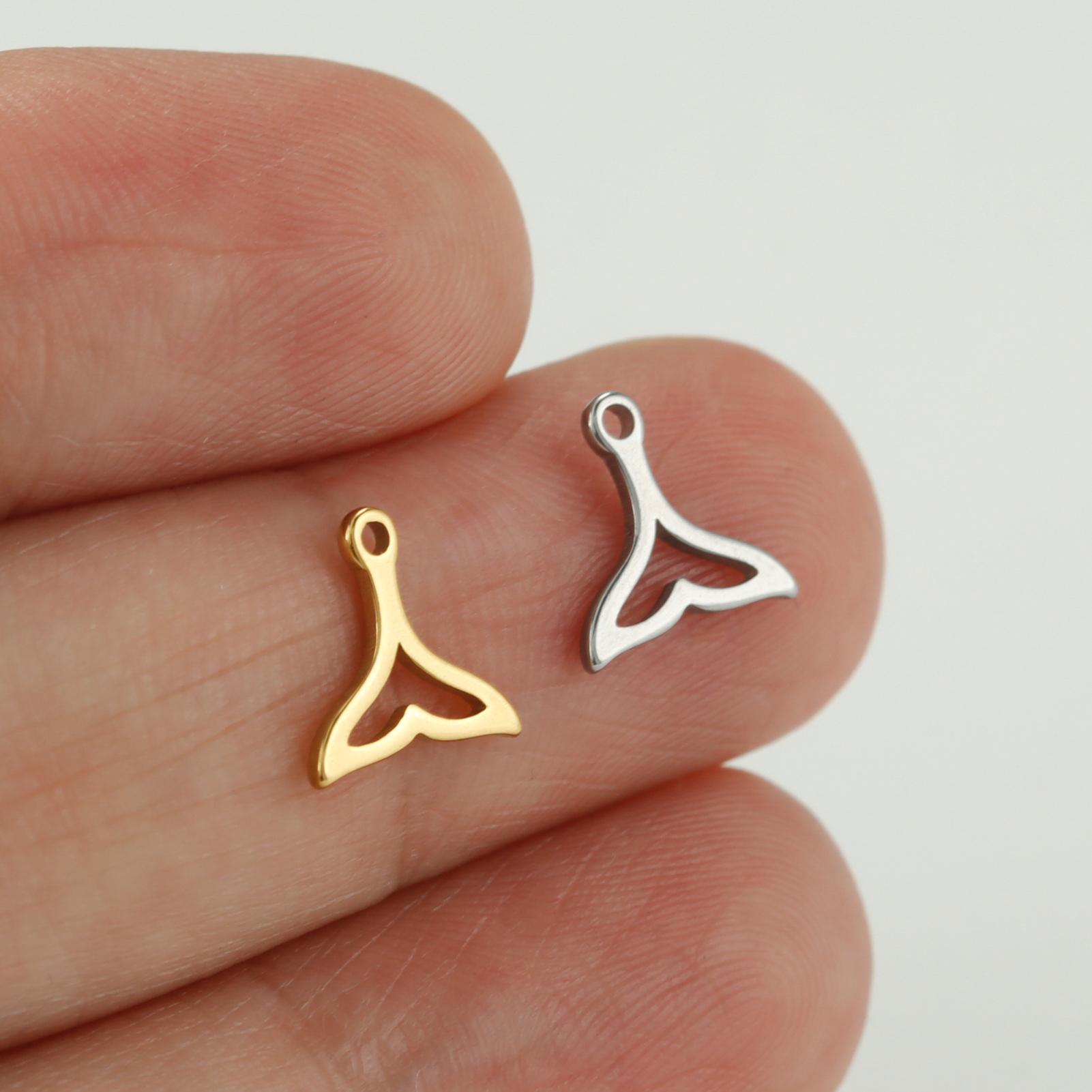 Teamer 5pcs/lot Minimalist Stainless Steel Charm for Jewelry Making Star Bird Mermaid Celtics Knot Lucky Pendant DIY Accessories Silver
Teamer 5pcs/lot Minimalist Stainless Steel Charm for Jewelry Making Star Bird Mermaid Celtics Knot Lucky Pendant DIY Accessories Silver