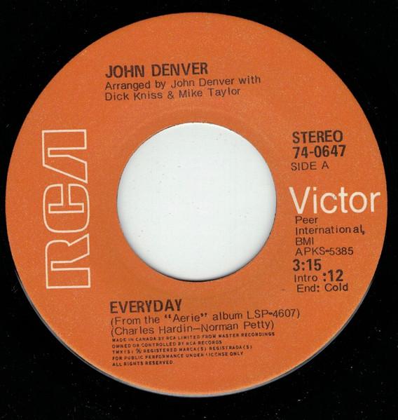 7inch Record JOHN DENVER Everyday 740647 RCA Canada CountryFolk Used
7inch Record JOHN DENVER Everyday 740647 RCA Canada CountryFolk Used