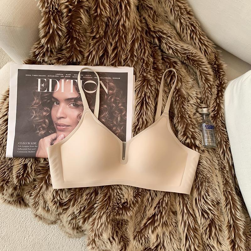Genuine Seamless Summer Bra - Breathable, Side Support, Fixed Cups, No Underwire L (Recommended 75C/80AB)
Genuine Seamless Summer Bra - Breathable, Side Support, Fixed Cups, No Underwire L (Recommended 75C/80AB)