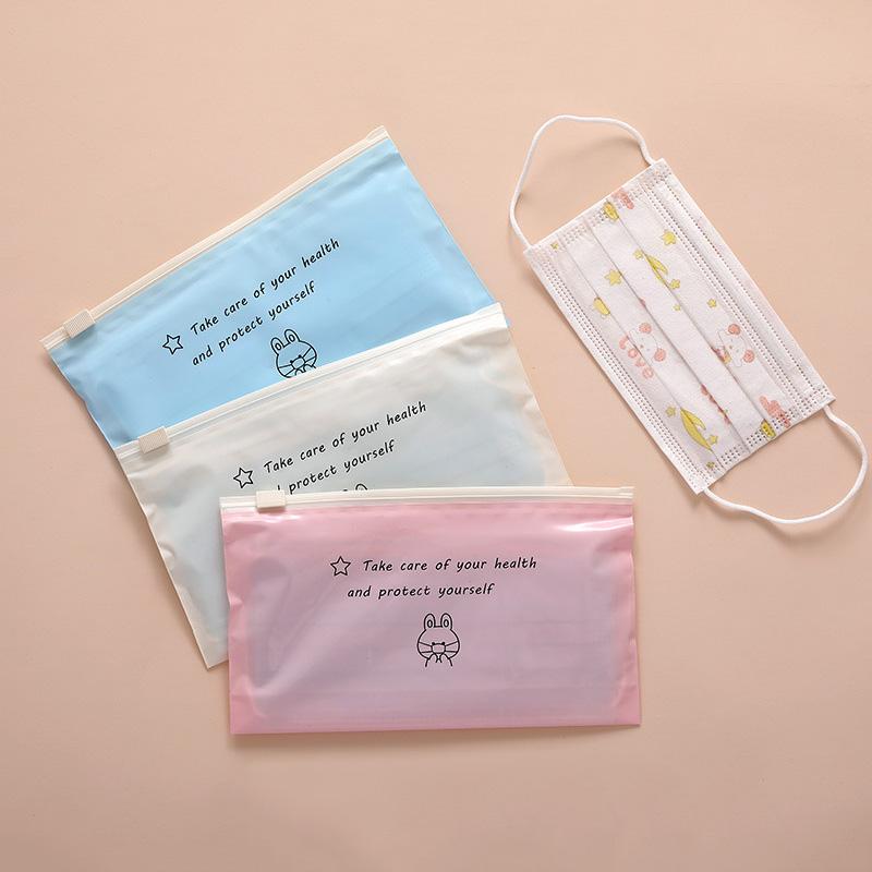 Сумка для хранения маски. Студенческая портативная сумка для хранения. красный
Сумка для хранения маски. Студенческая портативная сумка для хранения. красный