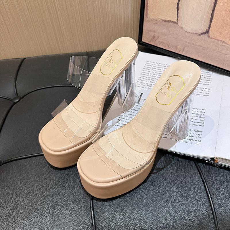 Crystal slippers women wear small transparent high heels thick heel sandals summer new niche sandals 39 телесный
Crystal slippers women wear small transparent high heels thick heel sandals summer new niche sandals 39 телесный