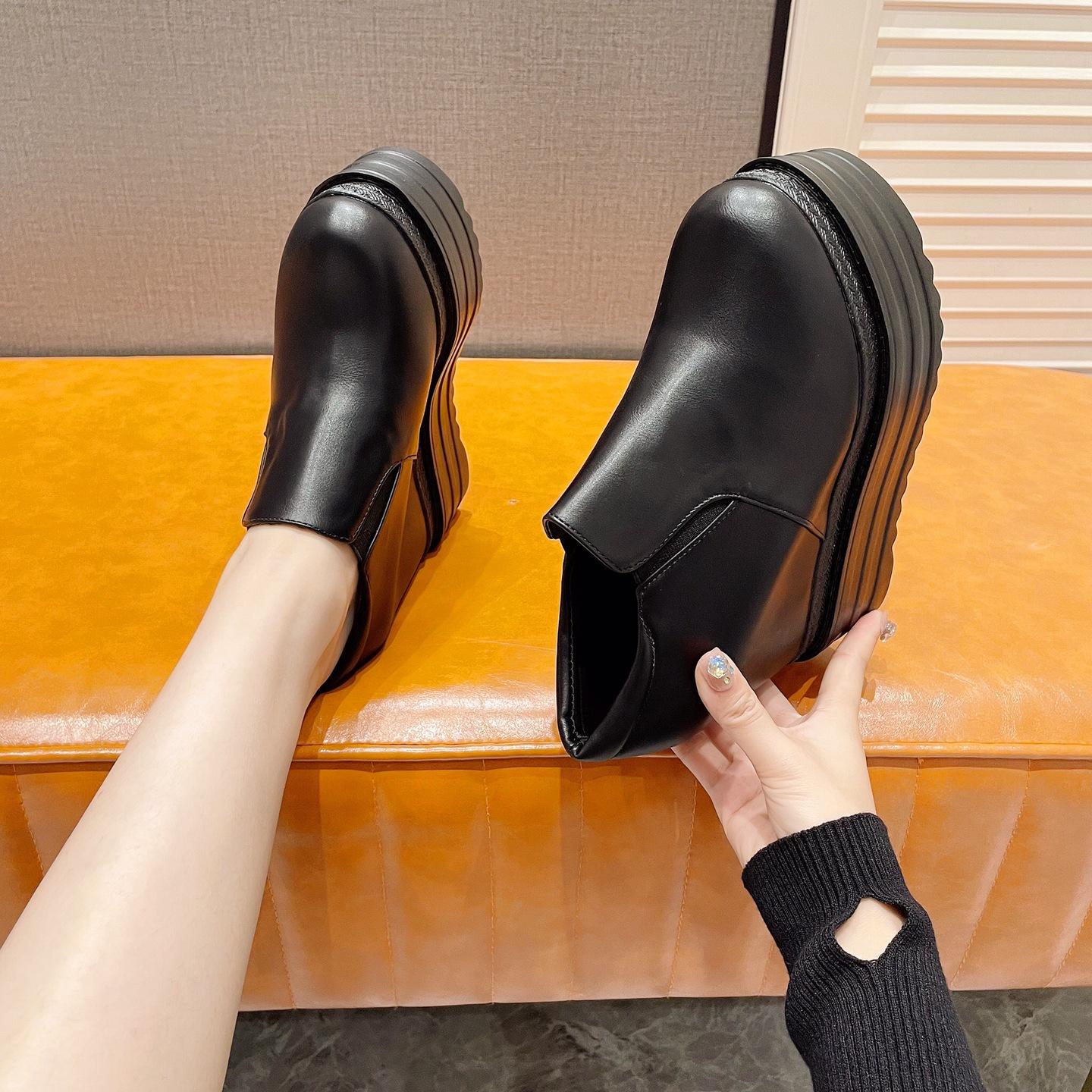 888-30 slope heel ultra-high heel short boots 13CM waterproof platform muffin thick-soled suede round head single boots inner height-increasing women 39
888-30 slope heel ultra-high heel short boots 13CM waterproof platform muffin thick-soled suede round head single boots inner height-increasing women 39