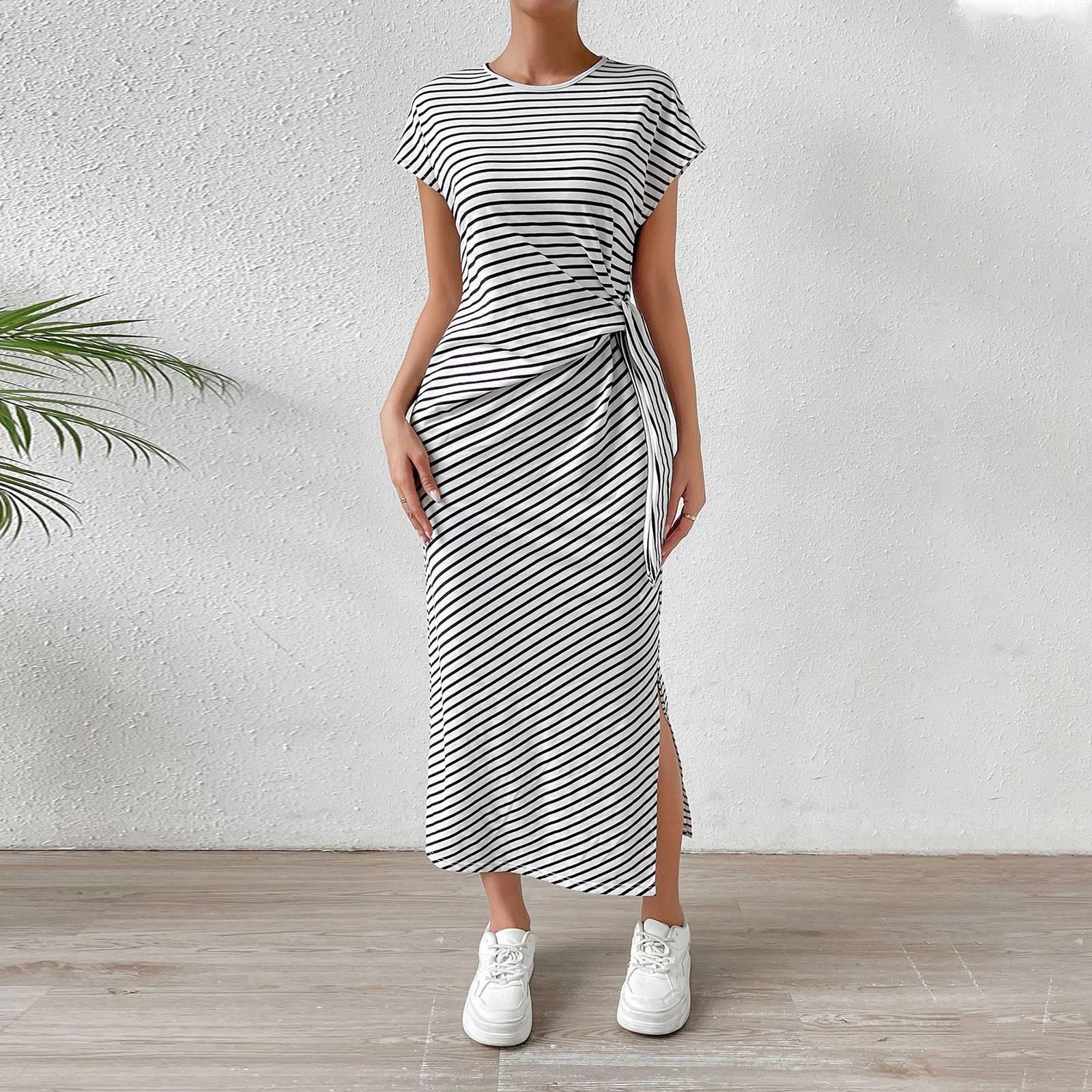 Женское модное платье с круглым вырезом в полоску, короткими рукавами, облегающим кроем и разрезом для похудения M чёрный
Женское модное платье с круглым вырезом в полоску, короткими рукавами, облегающим кроем и разрезом для похудения M чёрный