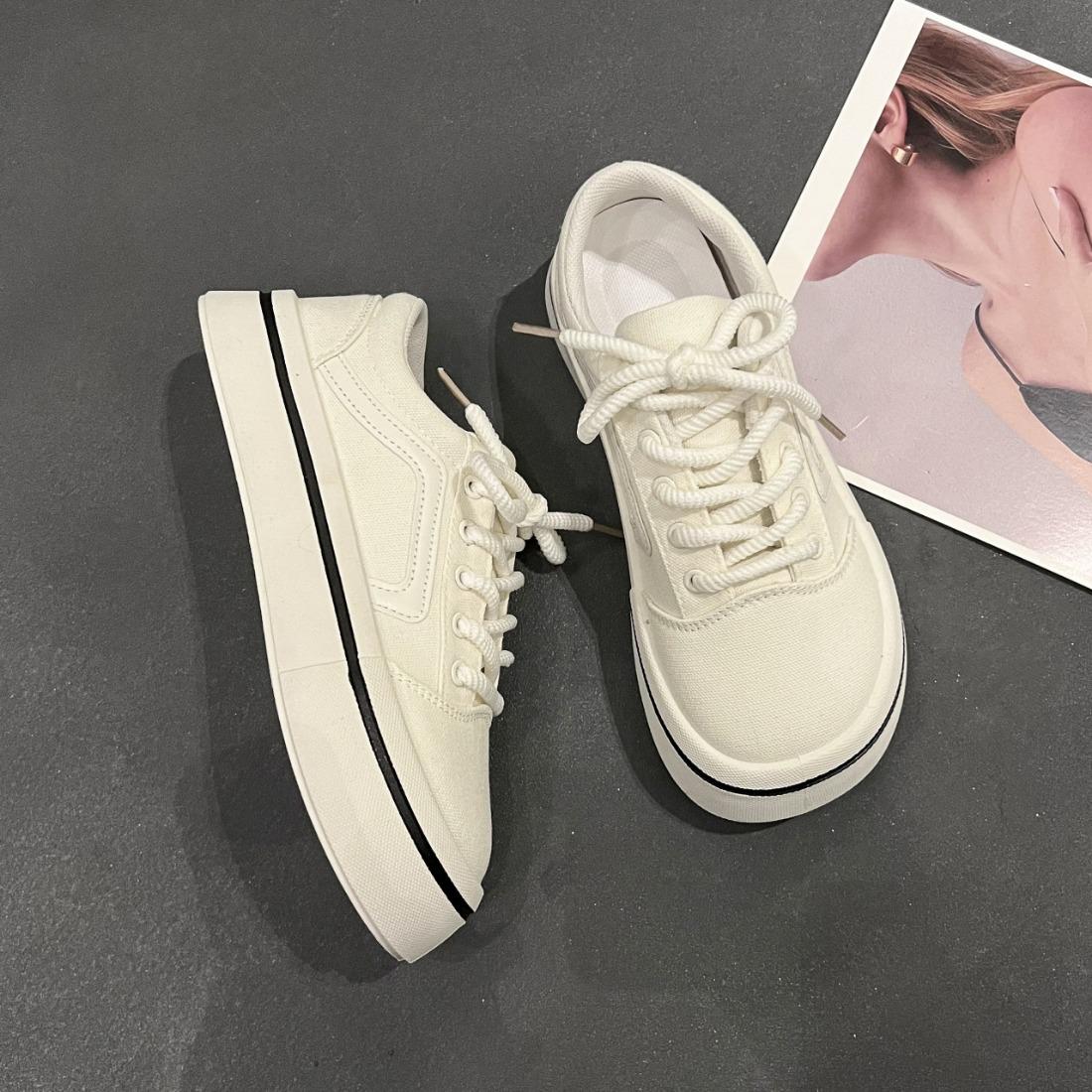 Летняя удобная дышащая женская спортивная обувь для отдыха на открытом воздухе повседневная парусиновая обувь 40 бежевый
Летняя удобная дышащая женская спортивная обувь для отдыха на открытом воздухе повседневная парусиновая обувь 40 бежевый