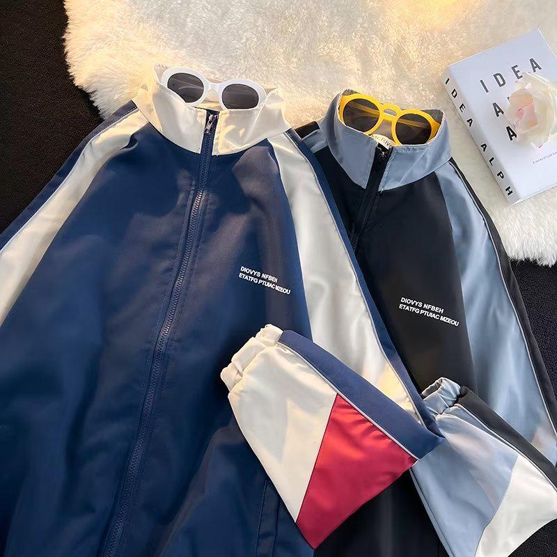 Couple s Double Layer Windproof & Waterproof Outdoor Jacket for Spring & Autumn Camping and Hiking L
Couple s Double Layer Windproof & Waterproof Outdoor Jacket for Spring & Autumn Camping and Hiking L