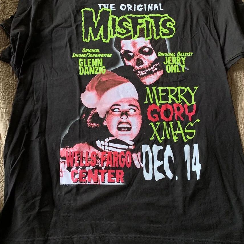 Misfits Merry Christmas event shirt All Size Cotton S-5XL Unisex T-Shirt XXXXL
Misfits Merry Christmas event shirt All Size Cotton S-5XL Unisex T-Shirt XXXXL