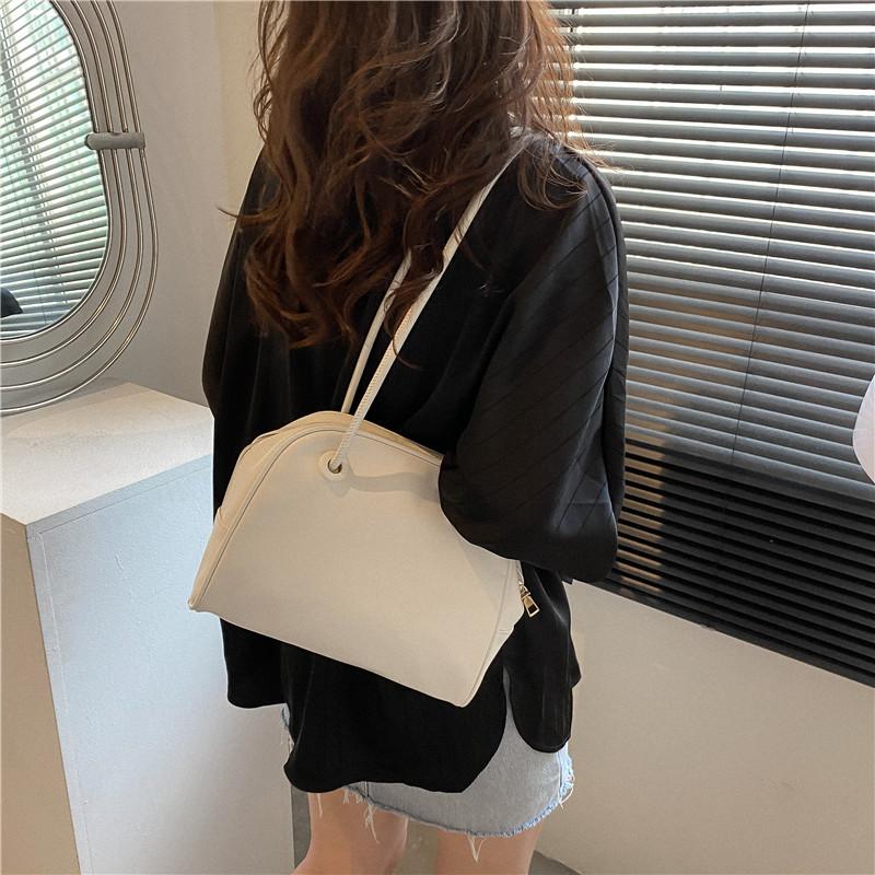 Soft leather simple underarm bag 2025 new atmospheric commuter shoulder bag fashion women s bag simple small bag белый
Soft leather simple underarm bag 2025 new atmospheric commuter shoulder bag fashion women s bag simple small bag белый