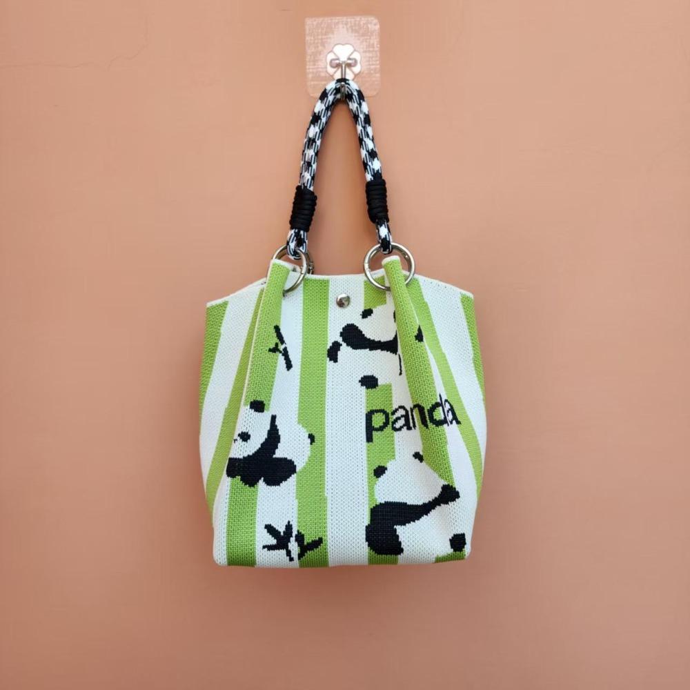 Portable Cartoon Knitted Bucket Bag Large Capacity Handmade Wrist Bag Woven Ring Buckle Handbag for Women Girls
Portable Cartoon Knitted Bucket Bag Large Capacity Handmade Wrist Bag Woven Ring Buckle Handbag for Women Girls