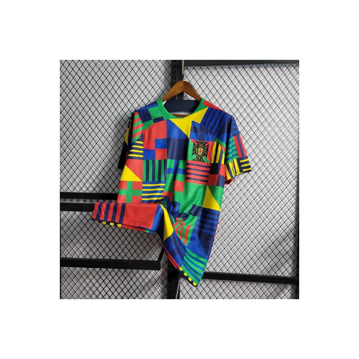 Футболка сборной Португалии по футболу нового сезона 23/24
Футболка сборной Португалии по футболу нового сезона 23/24