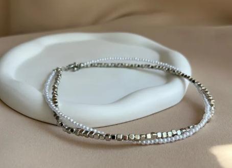 Layered Double Strand Necklace Fashion Wrap Beaded Chain Multi Strand Adjustable Length Jewelry Accessory for Everyday Wear One Size белый
Layered Double Strand Necklace Fashion Wrap Beaded Chain Multi Strand Adjustable Length Jewelry Accessory for Everyday Wear One Size белый