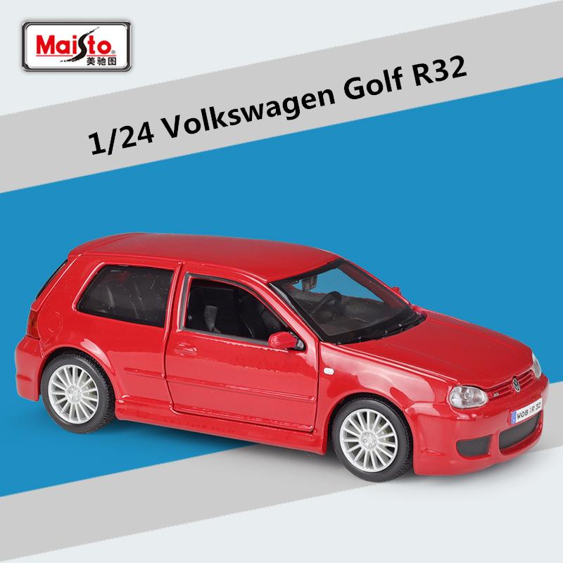 Maisto 1:24 Volkswagen Golf R32 Alloy Sports Car Model Diecasts Metal Racing Car Model Simulation Collection Childrens Toys Gift красный
Maisto 1:24 Volkswagen Golf R32 Alloy Sports Car Model Diecasts Metal Racing Car Model Simulation Collection Childrens Toys Gift красный