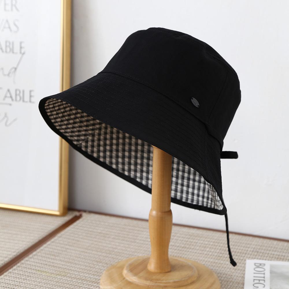 Foldable Double-Sided Spring Summer New Women s Fishing Cap Outdoor UV Protection Hat Sunshade Bucket Hat Fashionable Trendy чорний
Foldable Double-Sided Spring Summer New Women s Fishing Cap Outdoor UV Protection Hat Sunshade Bucket Hat Fashionable Trendy чорний