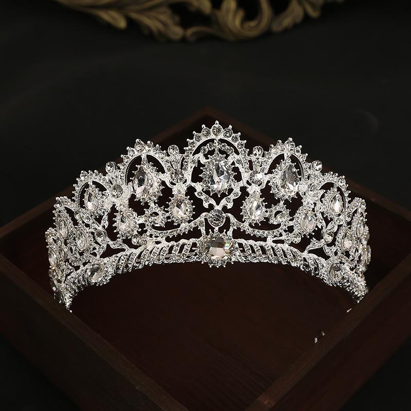 Свадебная тиара, японская и корейская хрустальная корона, супер вспышка, сладкая корона, свадебное платье, свадебные аксессуары для фотостудии
Свадебная тиара, японская и корейская хрустальная корона, супер вспышка, сладкая корона, свадебное платье, свадебные аксессуары для фотостудии