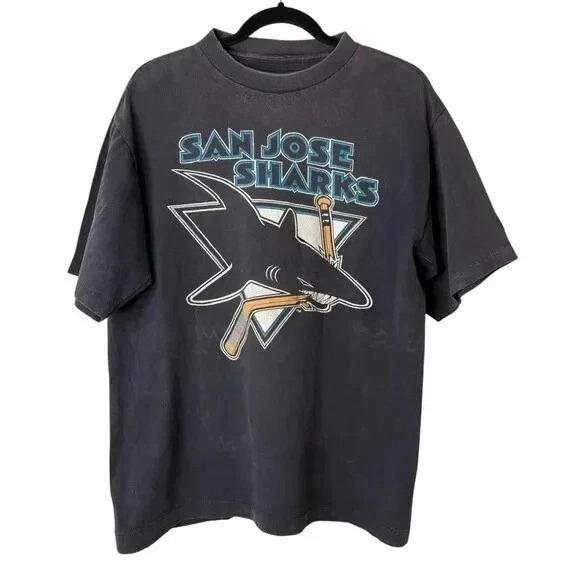 1991 San Jose Sharks 100Cotton Unisexs Short Sleeve unisex Oversized Trend Leisure Selling Popular Daily Street Style Tshirt 4XL
1991 San Jose Sharks 100Cotton Unisexs Short Sleeve unisex Oversized Trend Leisure Selling Popular Daily Street Style Tshirt 4XL