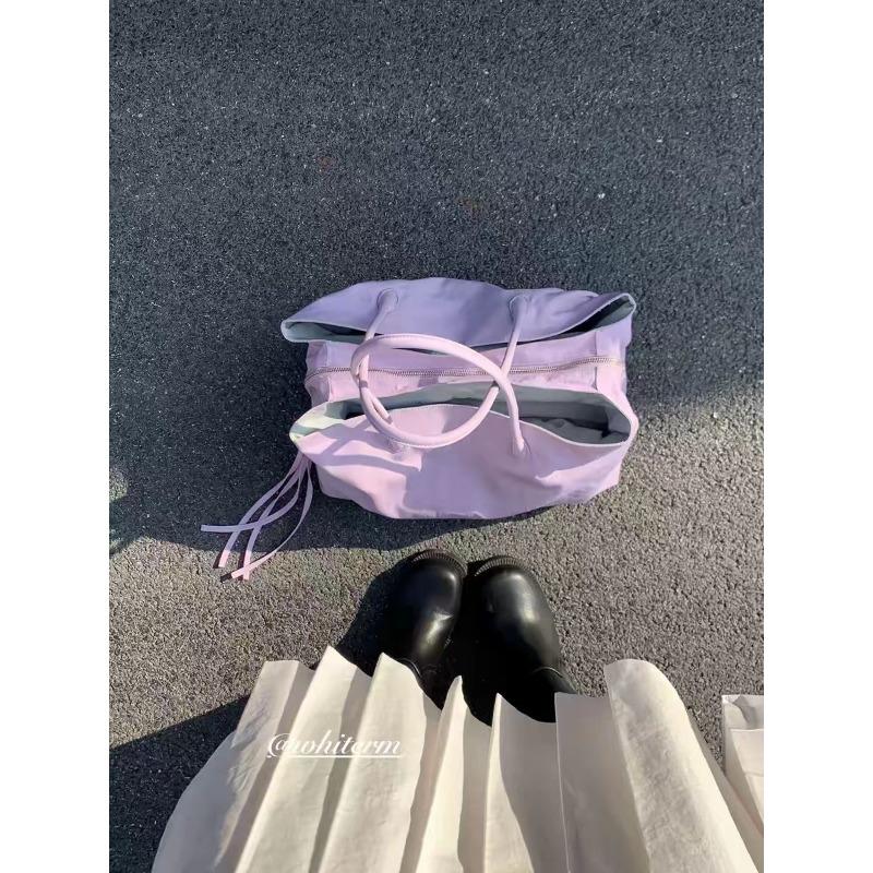 Meat Sister Whiytem Spring and Summer New Casual Large Capacity Light Purple Nylon Multi-mezzanine Shoulder Commuter Tote Bag лиловый
Meat Sister Whiytem Spring and Summer New Casual Large Capacity Light Purple Nylon Multi-mezzanine Shoulder Commuter Tote Bag лиловый