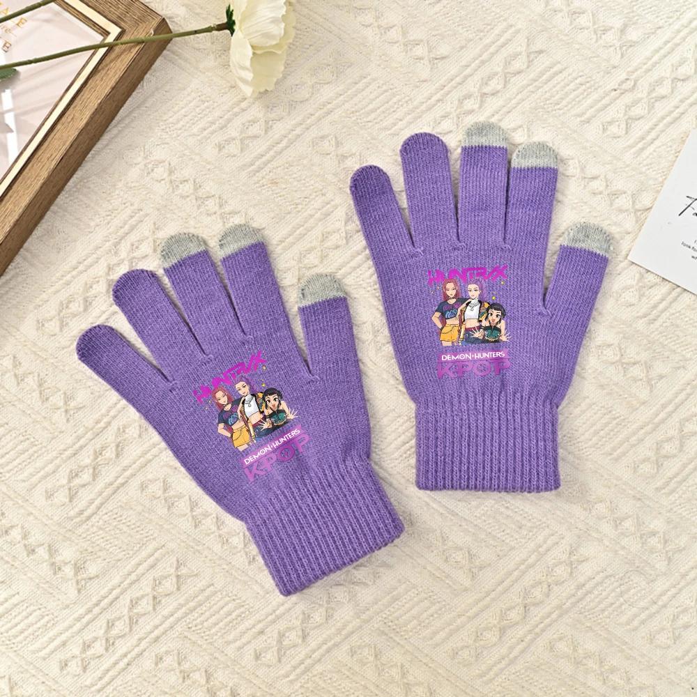 Kpop Demon Hunter Cute And Charming Cartoon Printed Knitted Gloves Warm Cold Season Outdoor Mittens designed for Girls Children Children Birth Date
Kpop Demon Hunter Cute And Charming Cartoon Printed Knitted Gloves Warm Cold Season Outdoor Mittens designed for Girls Children Children Birth Date