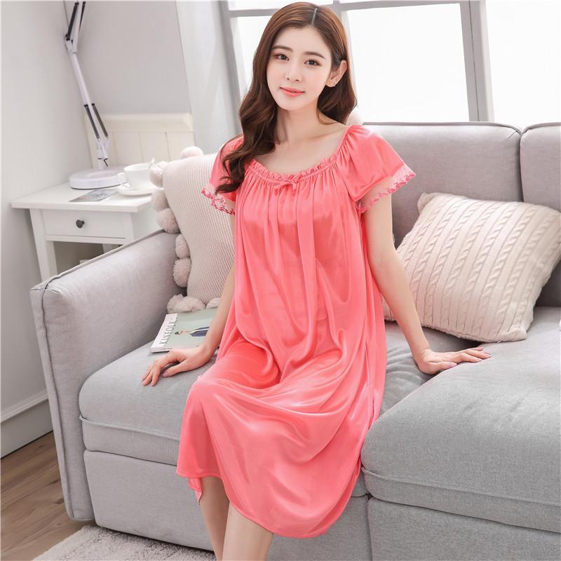 Women s Summer Sexy Loose Ice Silk Nightdress - Plus Size Available One Size
Women s Summer Sexy Loose Ice Silk Nightdress - Plus Size Available One Size