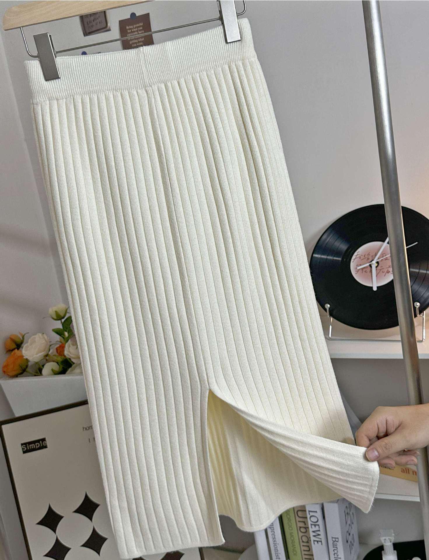 Женская трикотажная юбка средней длины с высокой талией - весна и осень, разрез, утолщенная, утягивающая, шерсть, с запахом на бедрах One size слоновая кость
Женская трикотажная юбка средней длины с высокой талией - весна и осень, разрез, утолщенная, утягивающая, шерсть, с запахом на бедрах One size слоновая кость