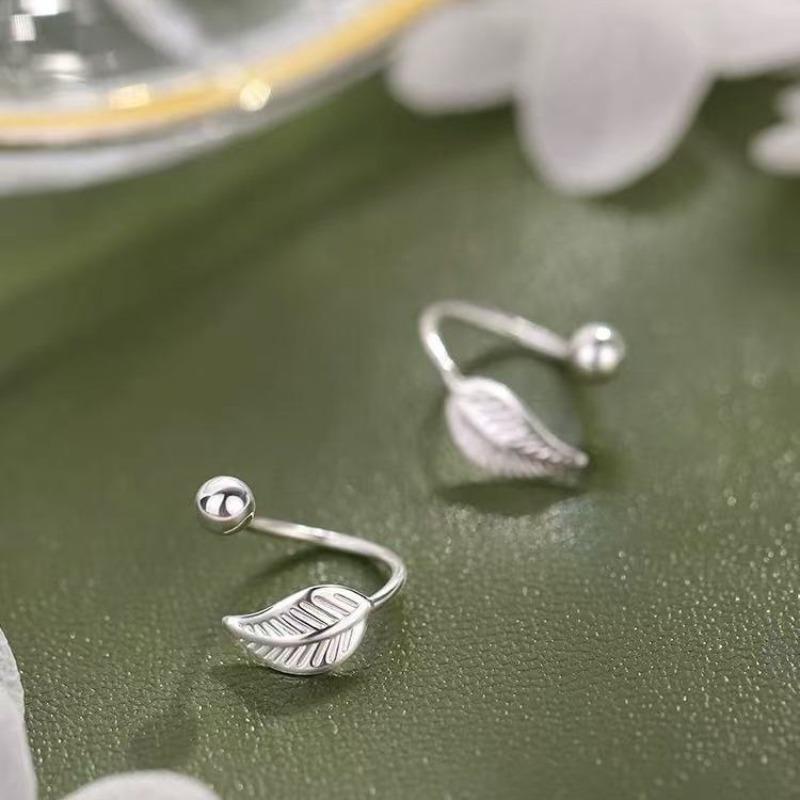 Leaf-shaped Earrings - Perfect for Sleeping Without Having To Remove Them. Women s New Style Earrings for Protecting Pierced Ears. Ear Ornaments.
Leaf-shaped Earrings - Perfect for Sleeping Without Having To Remove Them. Women s New Style Earrings for Protecting Pierced Ears. Ear Ornaments.