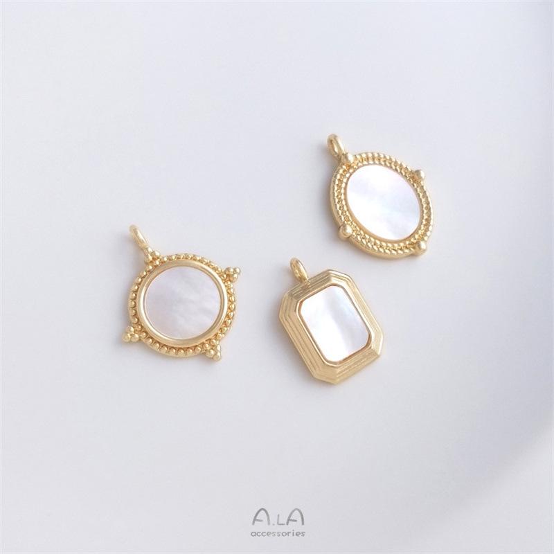 14K Gold-Filled Necklace with Inlaid Natural Mirror Sea Shell Pendant and Clavicle Chain
14K Gold-Filled Necklace with Inlaid Natural Mirror Sea Shell Pendant and Clavicle Chain