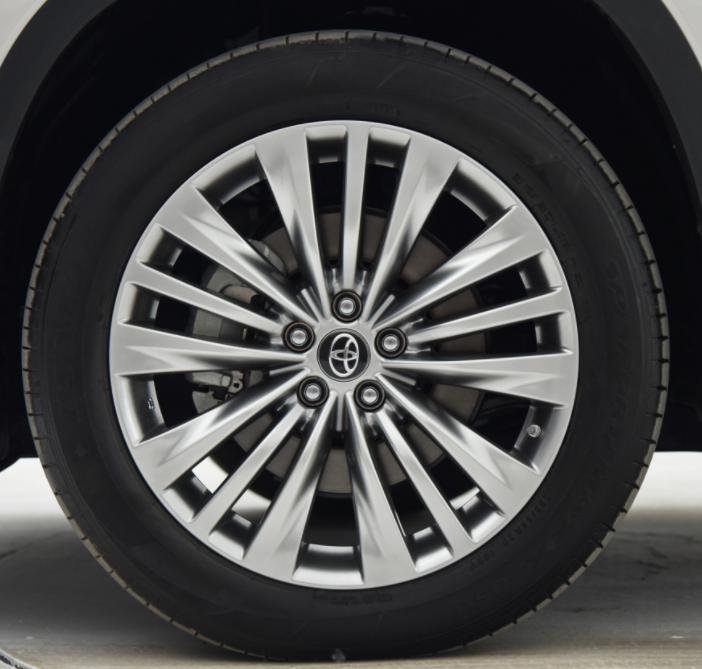 2022 Toyota Highlander Silver-Gray Wheel Hub Touch-Up Paint Pen & Spray Gun
2022 Toyota Highlander Silver-Gray Wheel Hub Touch-Up Paint Pen & Spray Gun