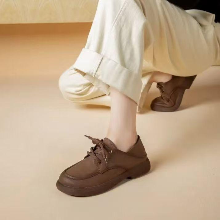 Женские кожаные туфли Мэри Джейн в британском стиле - на толстой подошве, универсальный дизайн для осени 2025 Size 40
Женские кожаные туфли Мэри Джейн в британском стиле - на толстой подошве, универсальный дизайн для осени 2025 Size 40