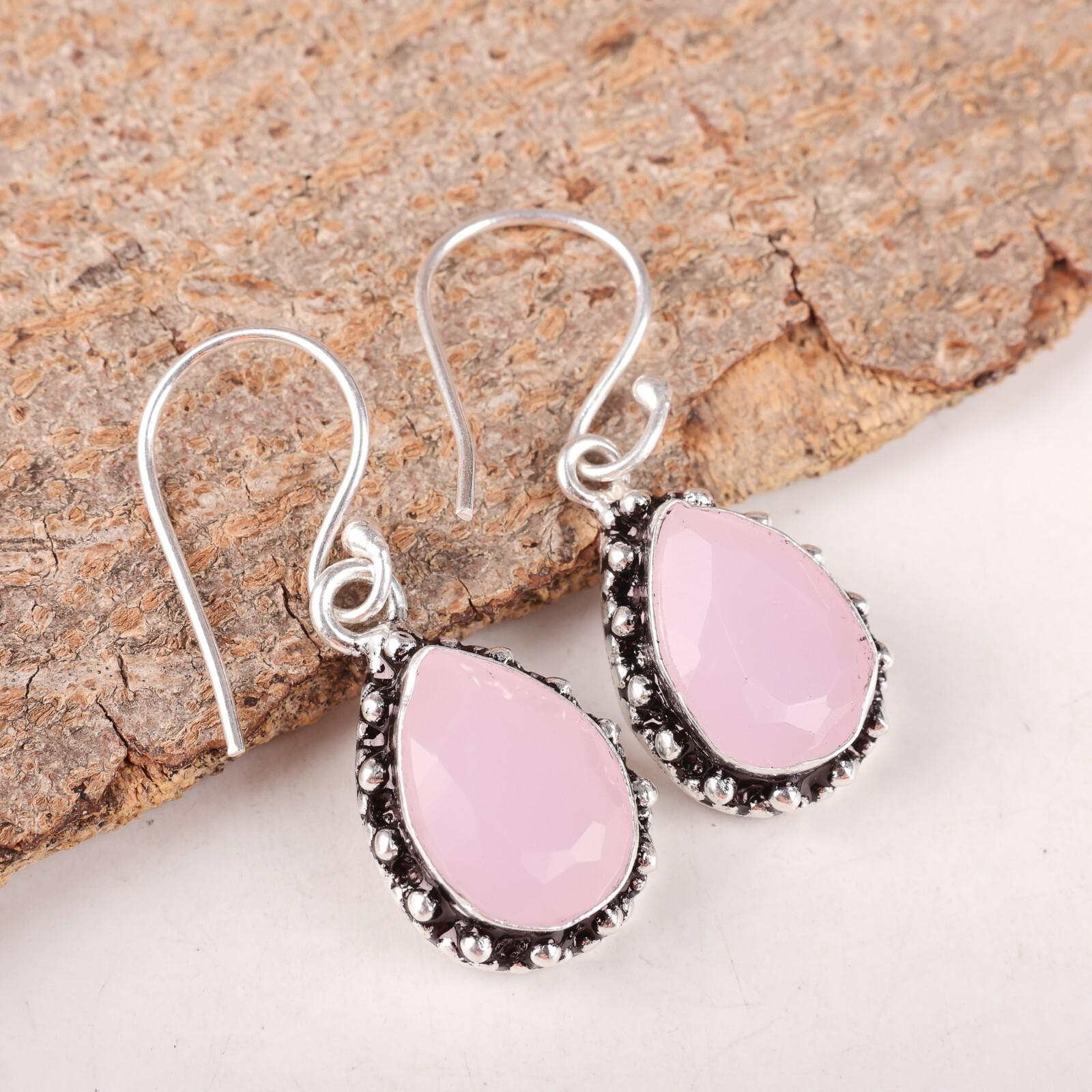 Rose Chalcedony Gemstone 925 Sterling Silver Boho Jewelry Wedding Earrings 1.41 EE-97-20
Rose Chalcedony Gemstone 925 Sterling Silver Boho Jewelry Wedding Earrings 1.41 EE-97-20