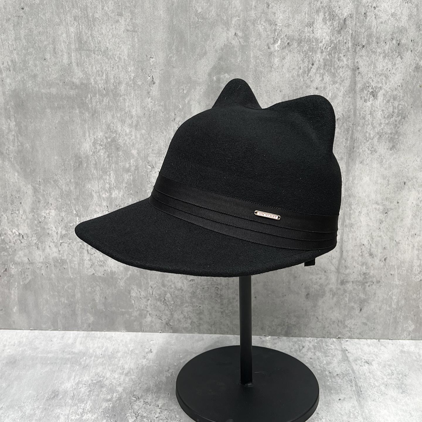 Age-Reducing Cat Ears Three-Fold With Wool Equestrian Hat, Women S Autumn And Winter Warm Knight Hat, Showing A Small Face, A Woolen Top Hat M(56-58cm)
Age-Reducing Cat Ears Three-Fold With Wool Equestrian Hat, Women S Autumn And Winter Warm Knight Hat, Showing A Small Face, A Woolen Top Hat M(56-58cm)