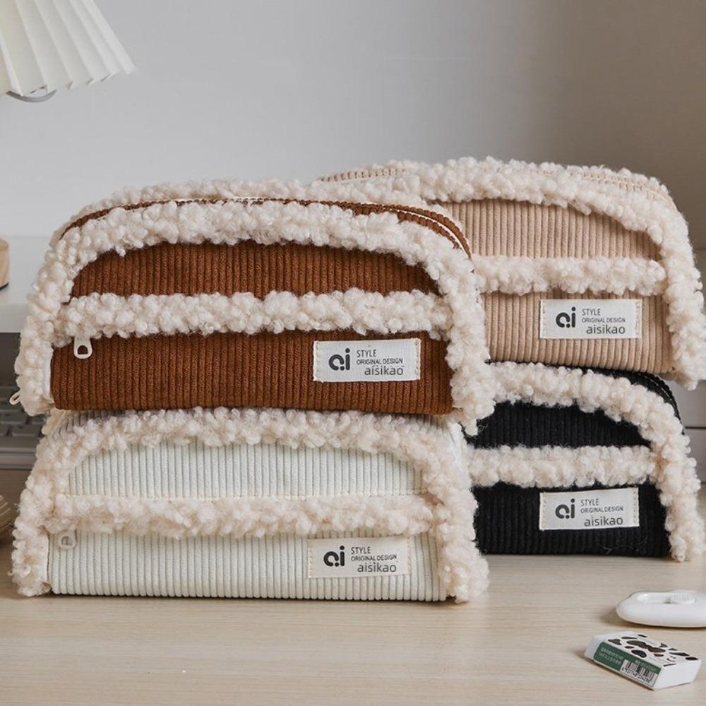 High Capacity Pen Bag Solid Color Corduroy Pencil Bag Simplicity Stationery Storage Bag Student коричневий
High Capacity Pen Bag Solid Color Corduroy Pencil Bag Simplicity Stationery Storage Bag Student коричневий