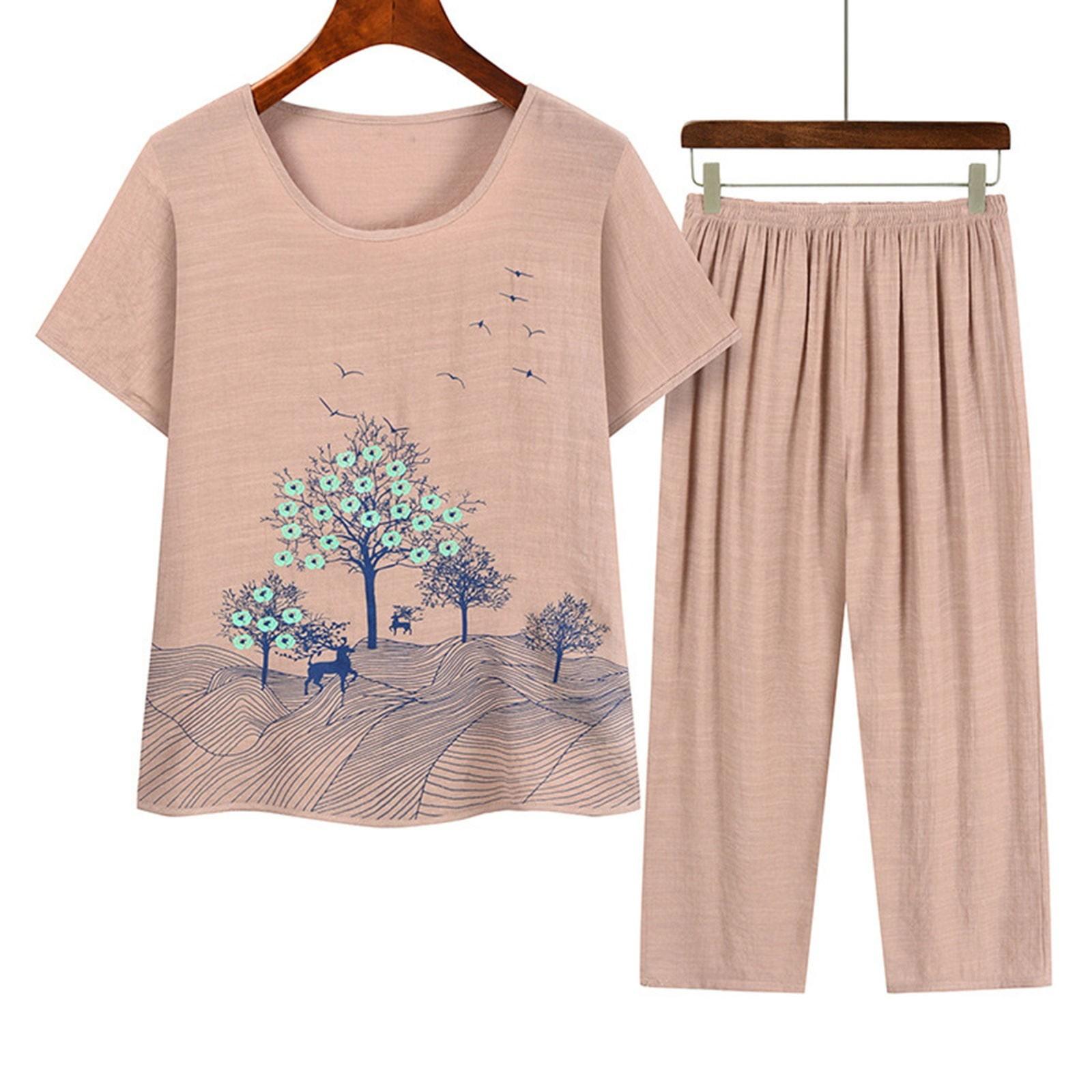 Жіночі піжами з квітковим круглим вирізом і короткими рукавами з брюками-капрі Комплекти для сну XL верблюд
Жіночі піжами з квітковим круглим вирізом і короткими рукавами з брюками-капрі Комплекти для сну XL верблюд