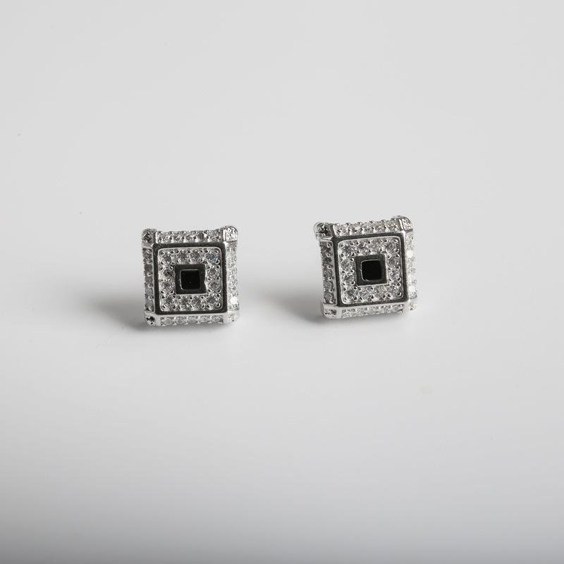 Элегантные маленькие квадратные серьги для женщин Простые и щедрые серьги Элегантные и универсальные
Элегантные маленькие квадратные серьги для женщин Простые и щедрые серьги Элегантные и универсальные