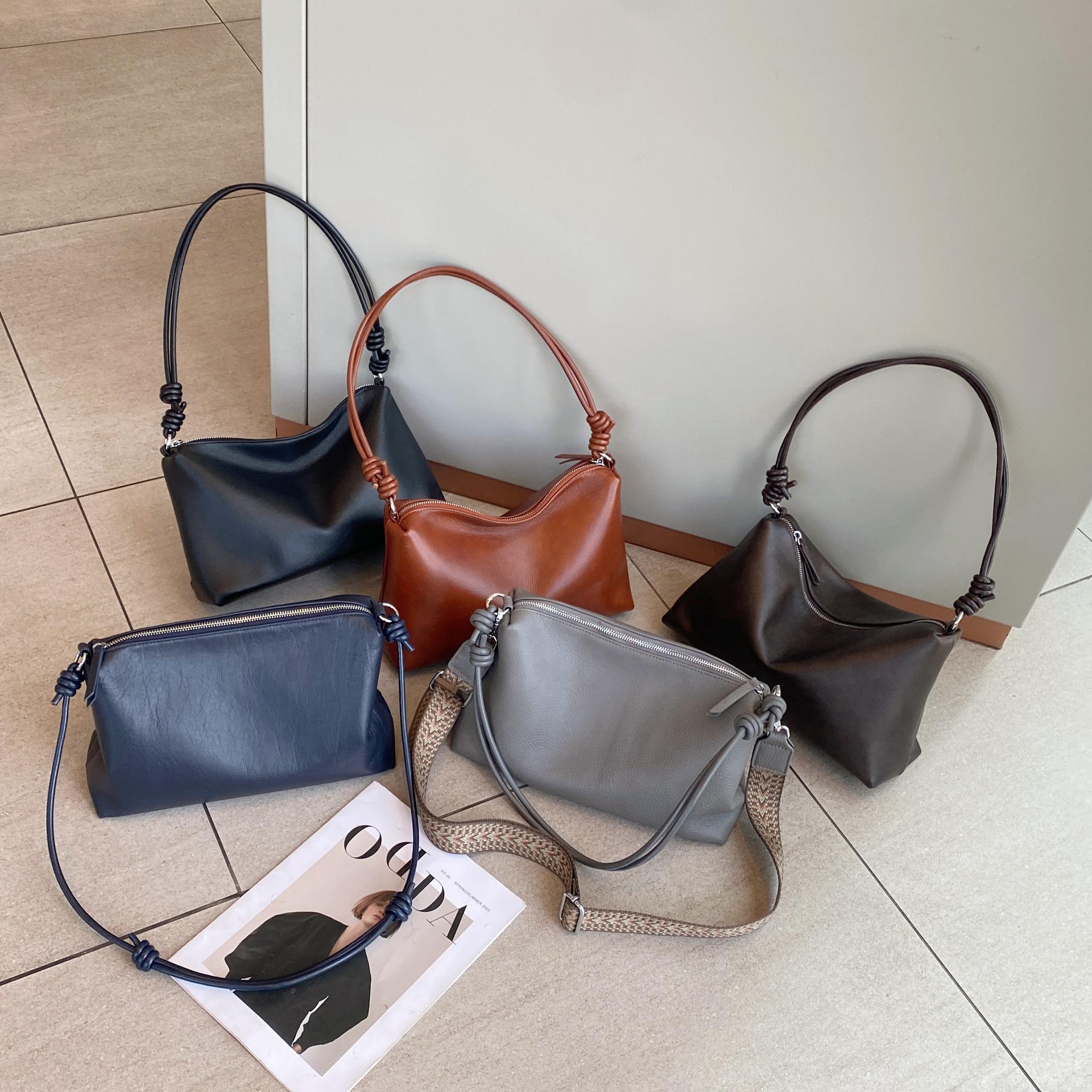 Cowhide Casual Women s Bag Single Shoulder Messenger Bag Fashionable, Generous and Simple Women s Handbag Multi-compartment Shell Bag темно-коричневого кольору
Cowhide Casual Women s Bag Single Shoulder Messenger Bag Fashionable, Generous and Simple Women s Handbag Multi-compartment Shell Bag темно-коричневого кольору