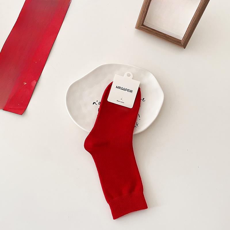 Женский осенне-зимний стиль Новогодняя свадьба в красных гольфах 1 pair
Женский осенне-зимний стиль Новогодняя свадьба в красных гольфах 1 pair