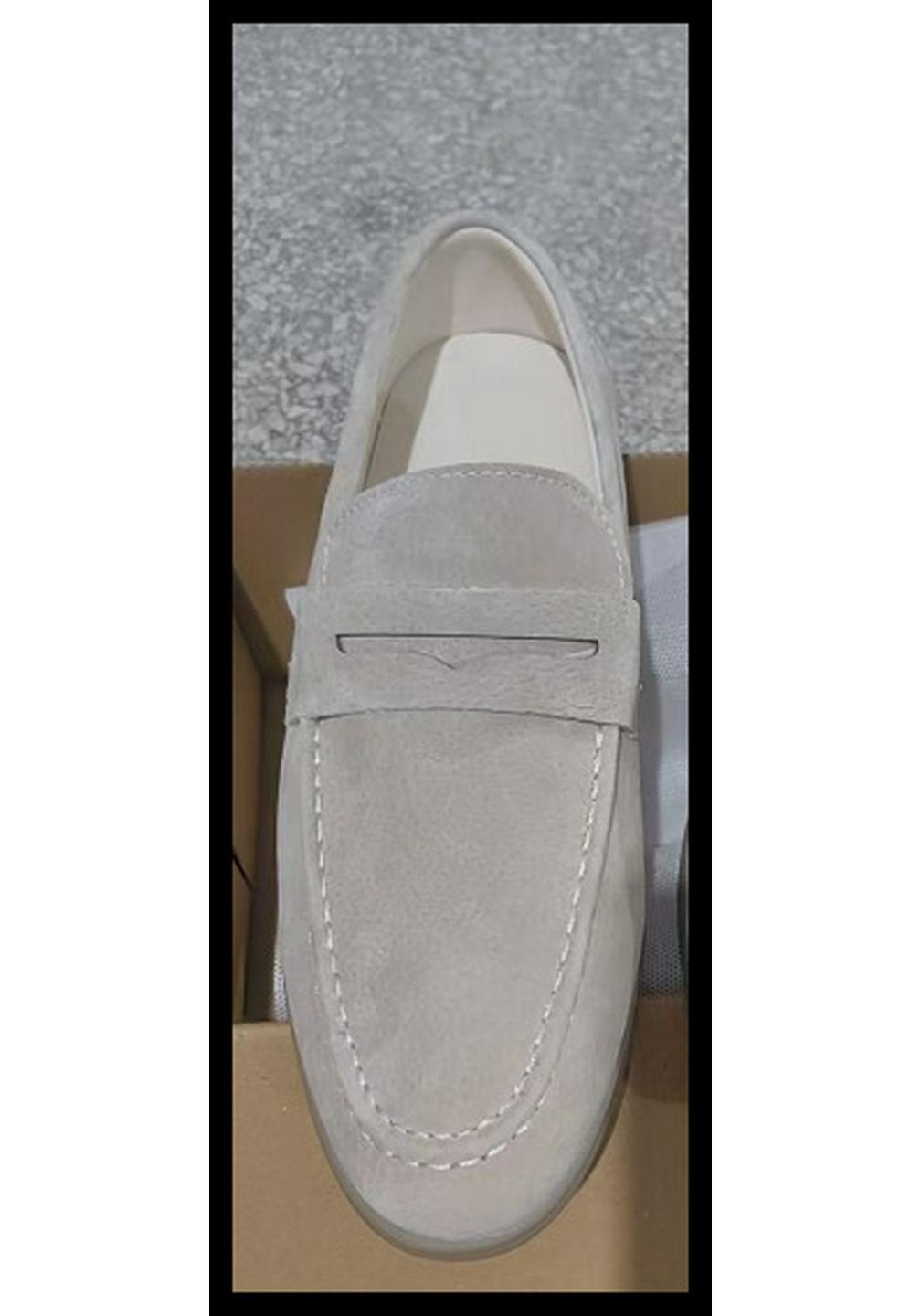 Men s Large Size Leather Slip-On Loafers - Fashionable, Simple, Formal, and Casual Business Shoes 40 хаки
Men s Large Size Leather Slip-On Loafers - Fashionable, Simple, Formal, and Casual Business Shoes 40 хаки