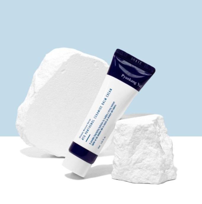 Pyunkang Yul Ato Panthenol Ceramide Balm Cream - 30 мл, Питательный, Увлажняющий, Корейская косметика, K-beauty
Pyunkang Yul Ato Panthenol Ceramide Balm Cream - 30 мл, Питательный, Увлажняющий, Корейская косметика, K-beauty