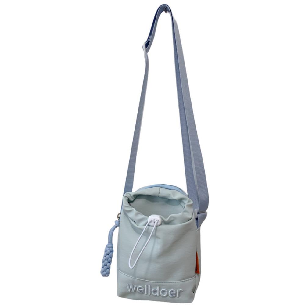 Shoulder Strap Water Bottle Holder Quick Drying Crossbody Water Bottle Purse Travel синій
Shoulder Strap Water Bottle Holder Quick Drying Crossbody Water Bottle Purse Travel синій