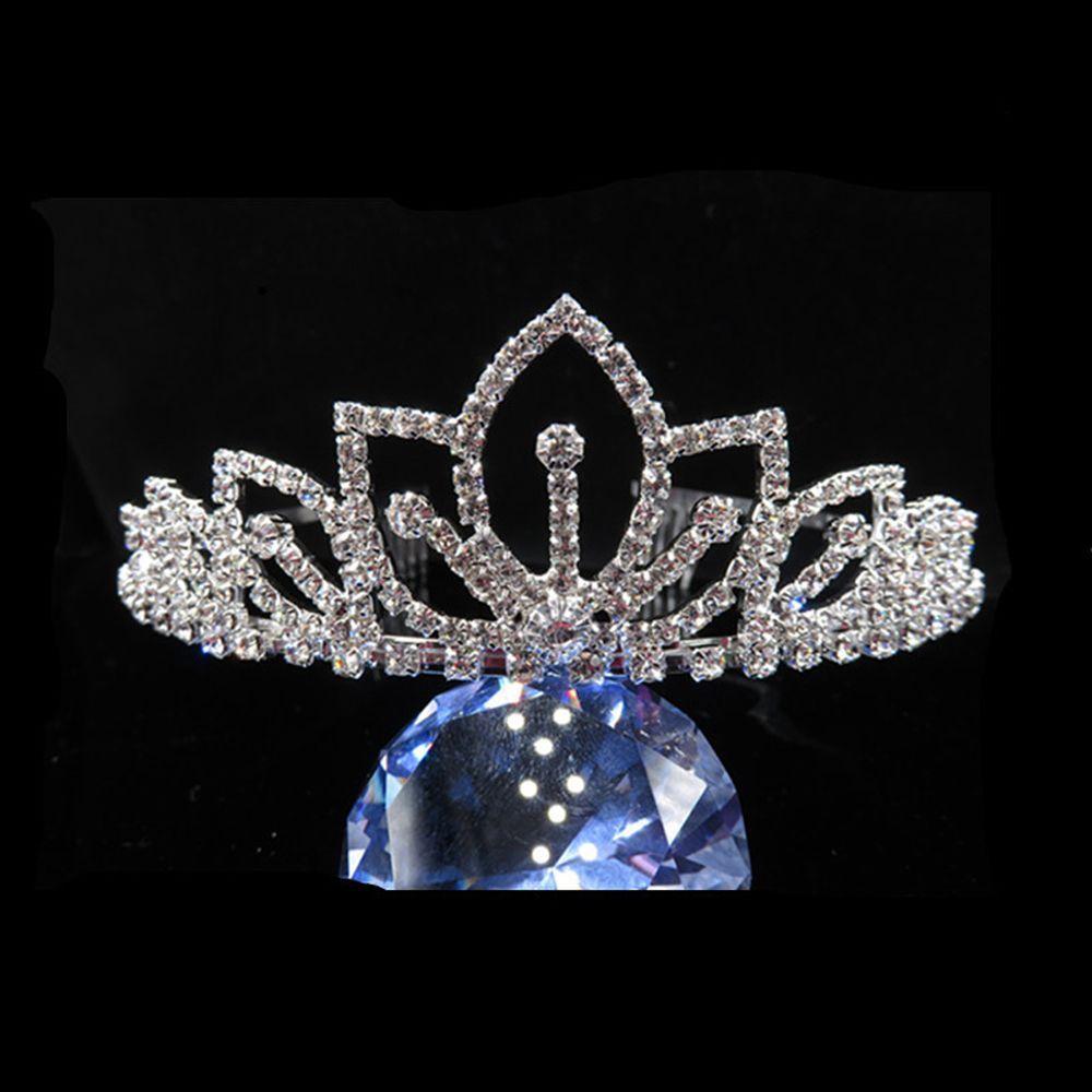Gorgeous Tiara Hair Comb Bridal Crown Women Jewelry Crystal Headband Headdress Wedding Pageant серебряный
Gorgeous Tiara Hair Comb Bridal Crown Women Jewelry Crystal Headband Headdress Wedding Pageant серебряный